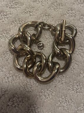 Michael Kors Oversized Link Bracelet in Gold